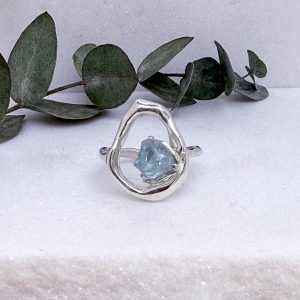 Δαχτυλίδι Κύκλος με aquamarine